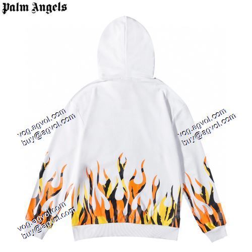 2色可選 飽きのこないデザイン パーム エンジェルス ブランドスーパーコピー 2021秋冬 パーム・エンジェルス Palm Angels パーカー 高級感漂わせる 風合いの出る